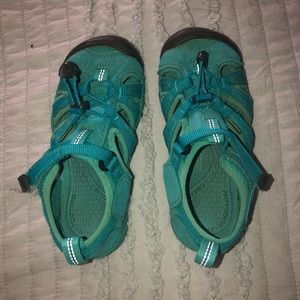 Big Kids Keen size 13